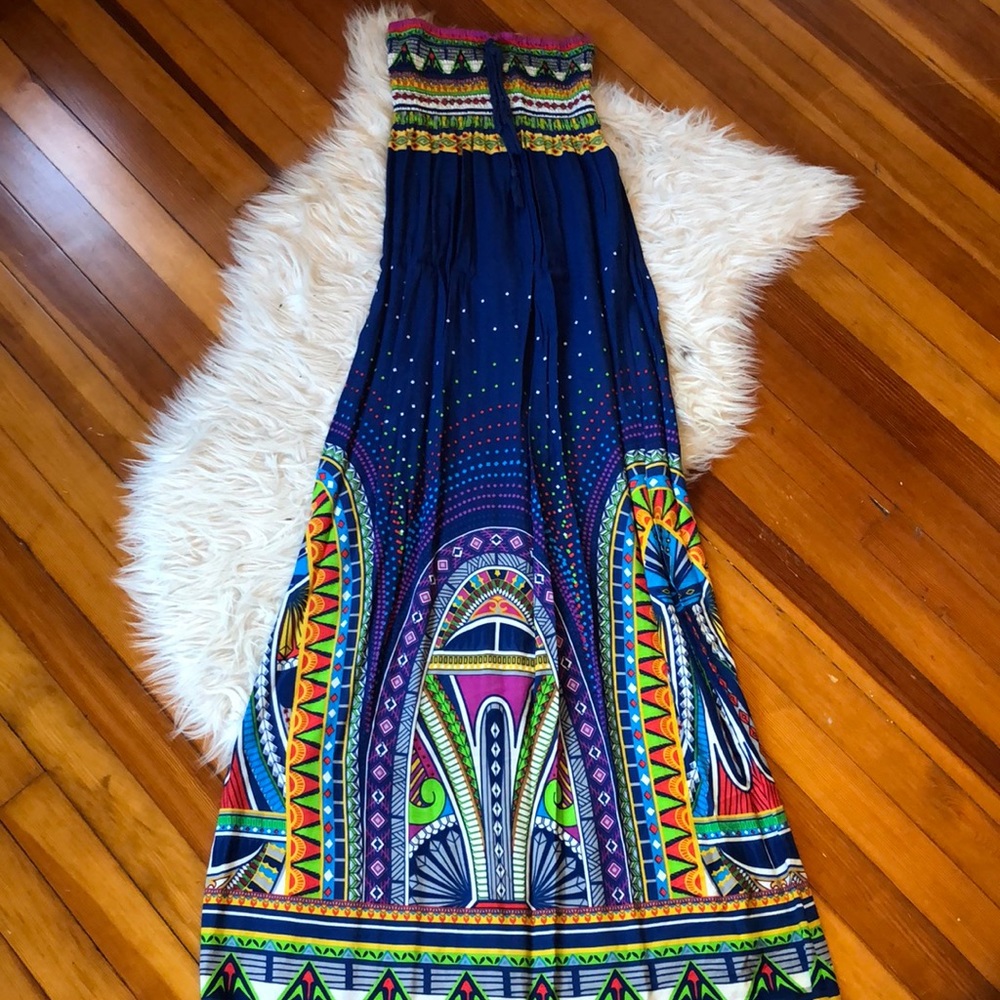 Bright, patterned sleeveless maxi